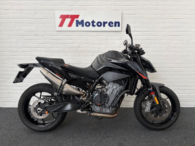 KTM 890 DUKE  - 2022