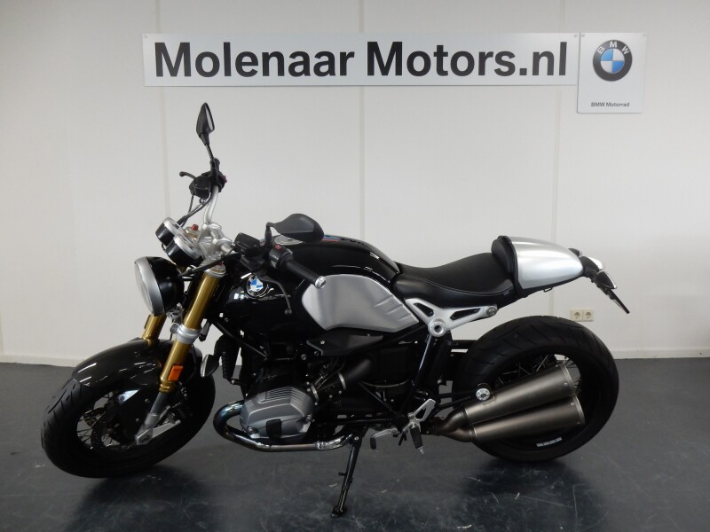 BMW R Nine T