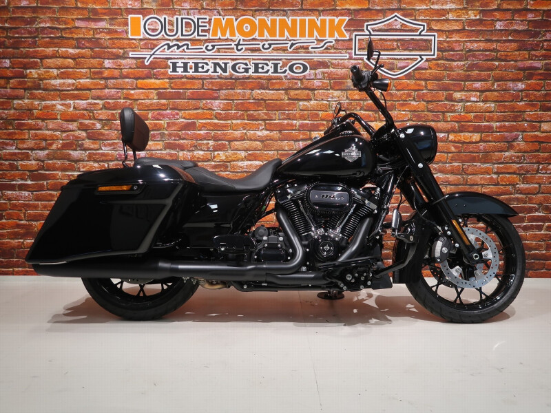 Harley-Davidson FLHRXS Road King Special 114