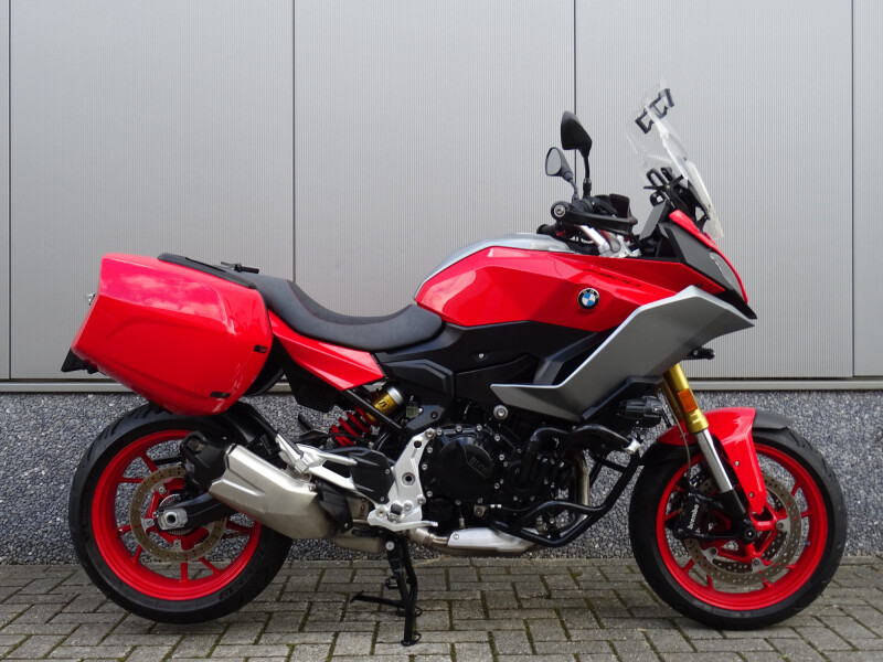 BMW F 900 XR ABS