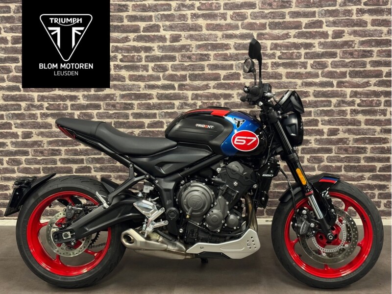 Triumph TRIDENT 660 TRIPLE TRIBUTE