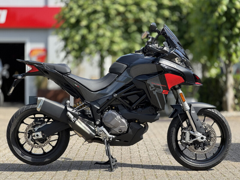 Ducati Multistrada V2 S - Thrilling Black