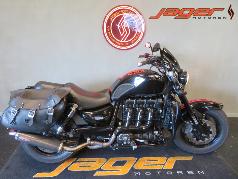 TRIUMPH ROCKET III ROADSTER SUPERFRAAI!