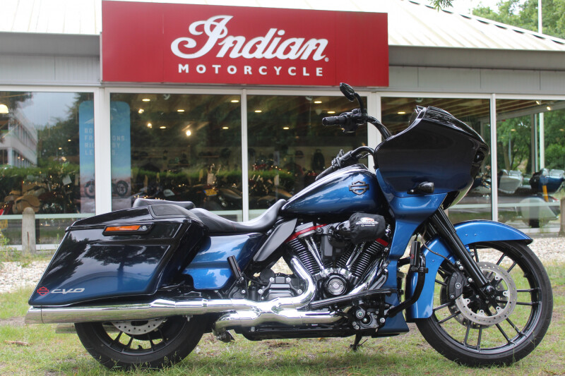 Harley-Davidson Road Glide  Roadglide CVO