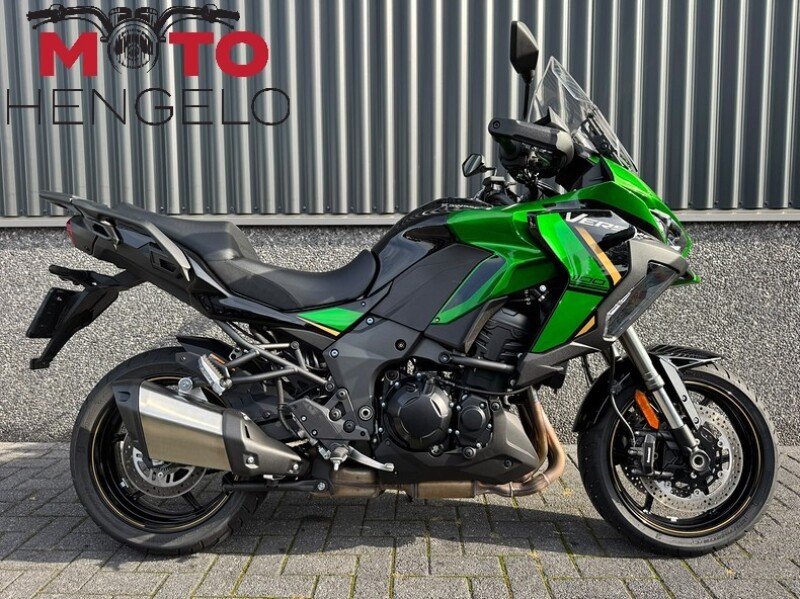 Kawasaki VERSYS 1100 SE