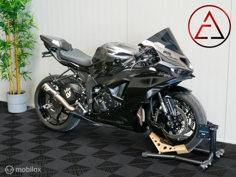 Kawasaki ZX-6R 2024 - LeoVince uitlaat + Puig pakket - Vraagprijs