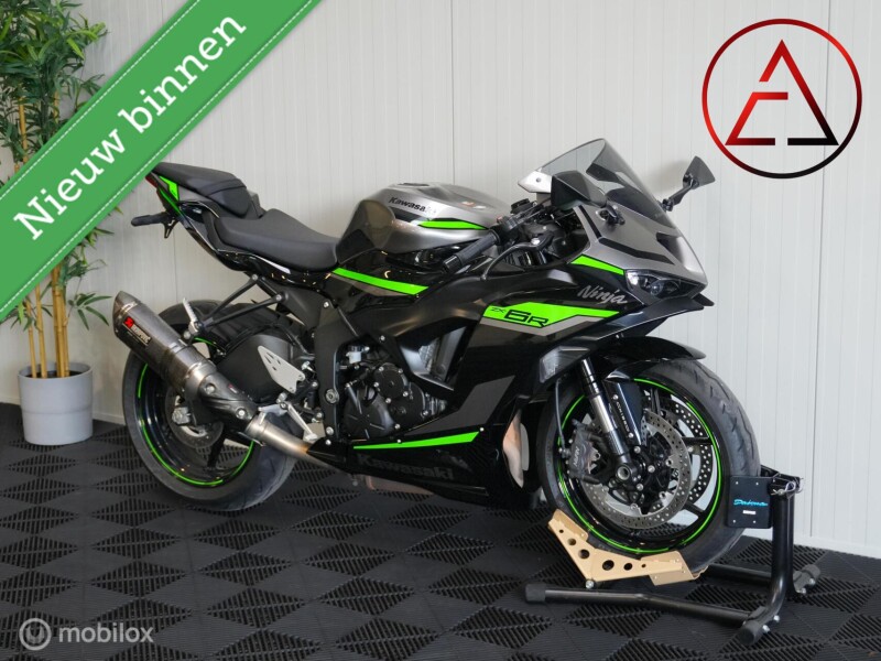 Kawasaki ZX-6R Performance 2024 | 8.923 km | Akrapovič