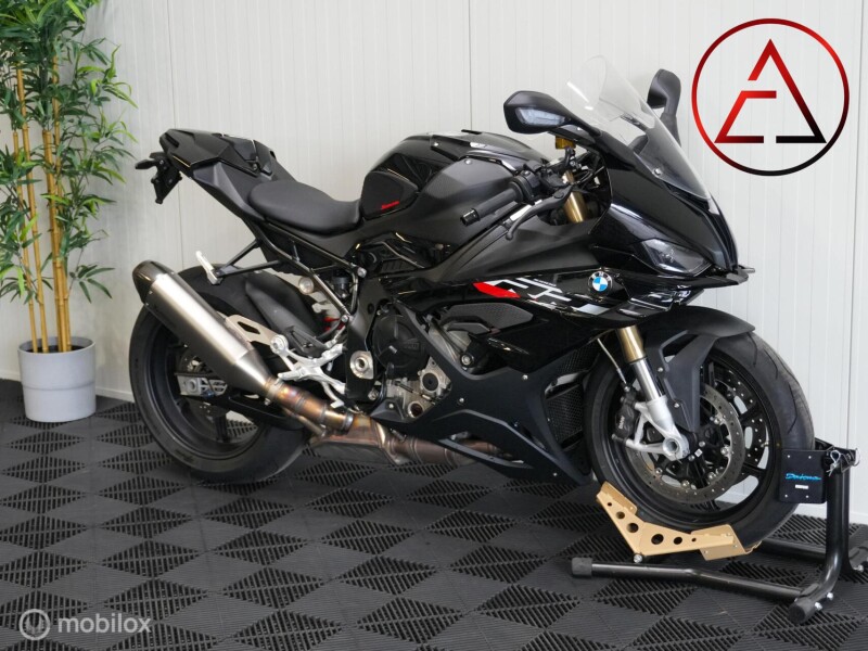 BMW S1000RR 2025 Black Storm | 5.000km | Vol uitgerust