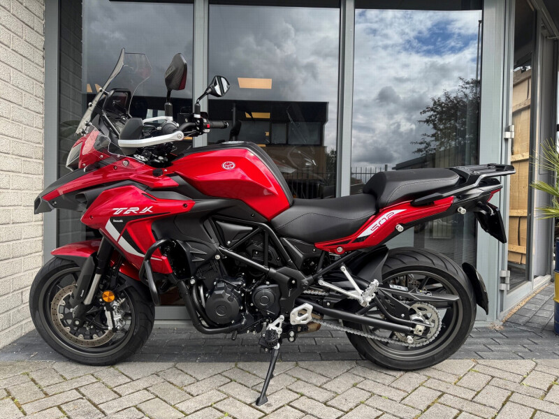 Benelli TRK 502