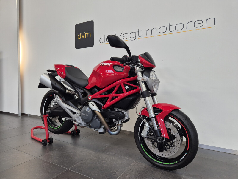 Ducati Monster 696 Monster696 Lage KM Nette Staat! - € 3.995 - foto 3
