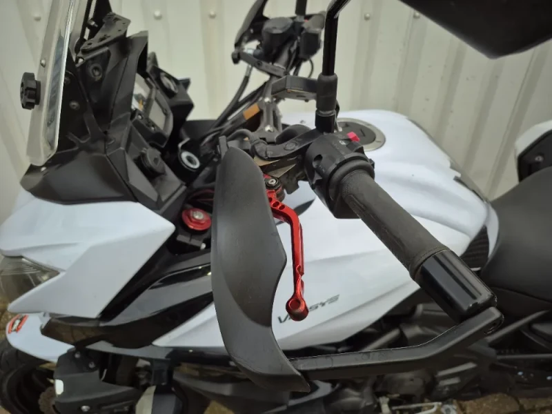 Kawasaki Versys 650GT uit 2015, boordevol - € 5.950 - foto 5