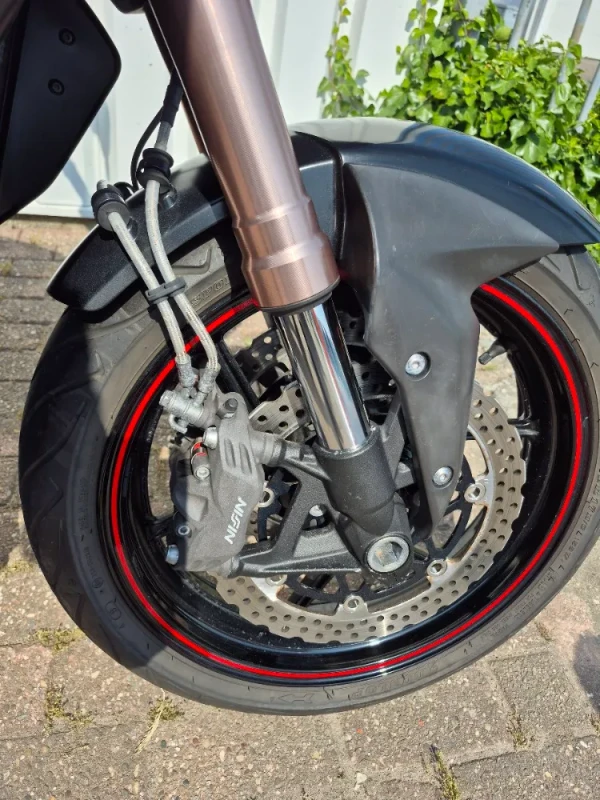 Kawasaki Z750R uit 2011, limited edition - € 5.950 - foto 7