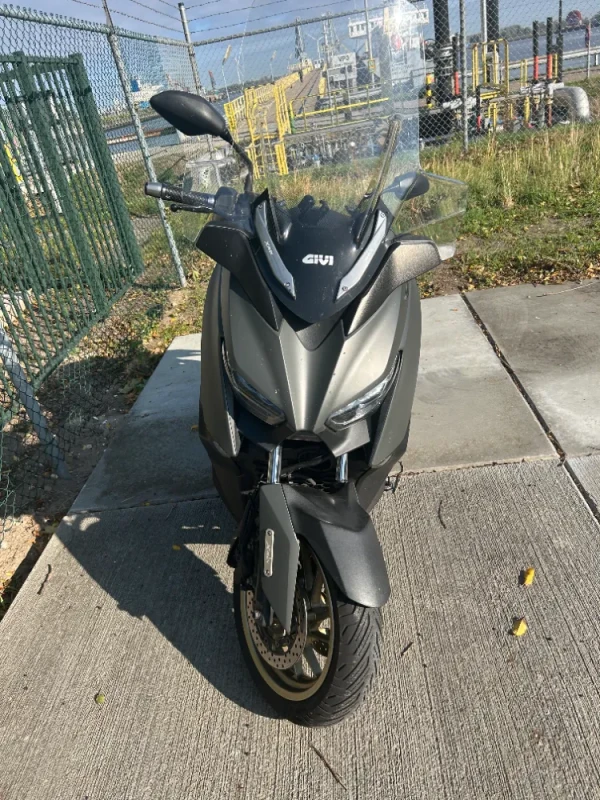 Motorscooter Yamaha X Max 400cc ABS