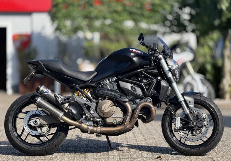 Ducati Monster 821