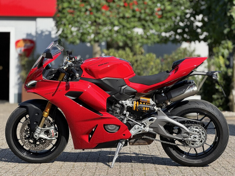 Ducati Panigale V2S