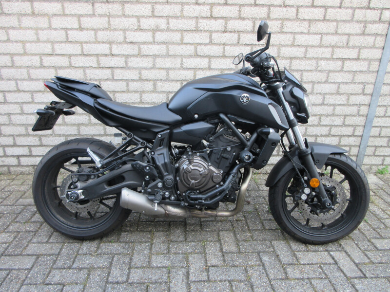 YAMAHA MT-07 ABS