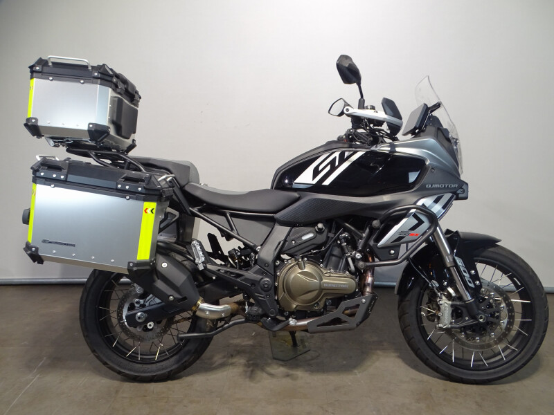 Qjmotor SRT 600 SX TOURING