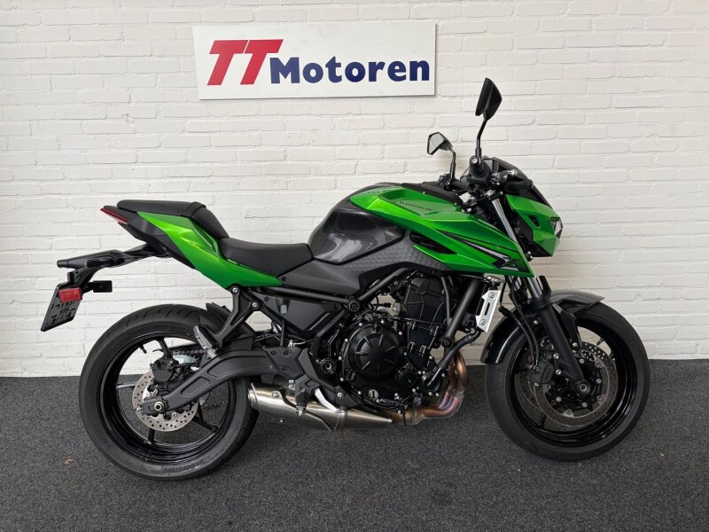 KAWASAKI Z650 S + Quickshifter - 2026