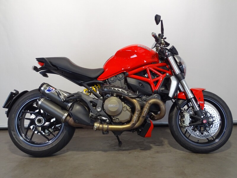 Ducati M 1200