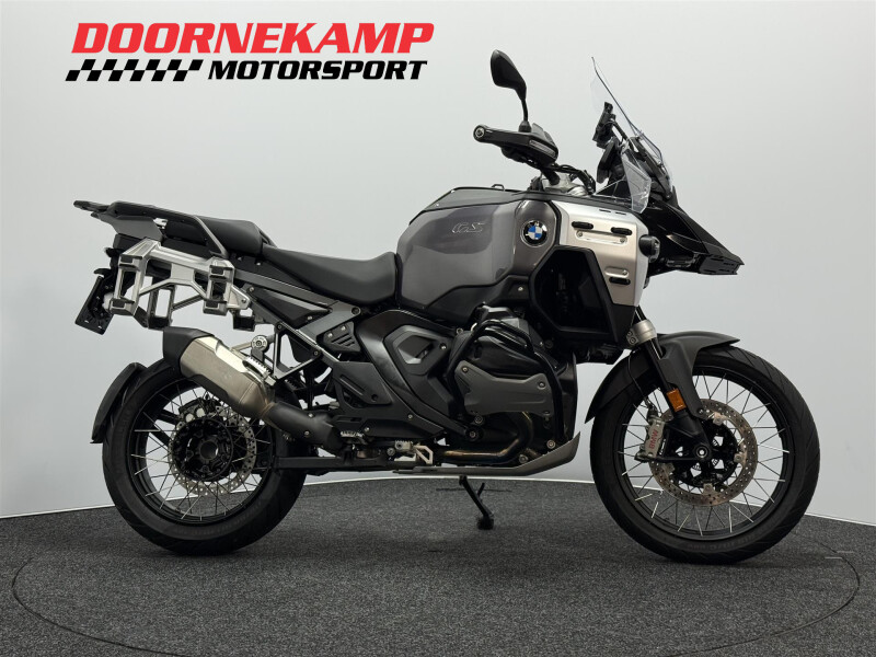 BMW R 1300 GS ADVENTURE TRIPLE BLACK EDITION