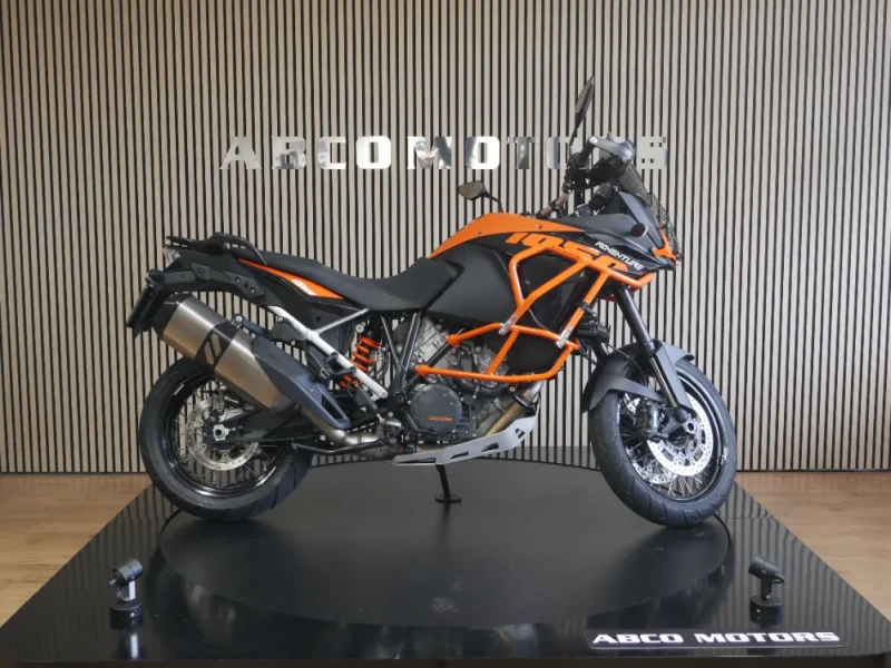 KTM 1050 ADVENTURE
