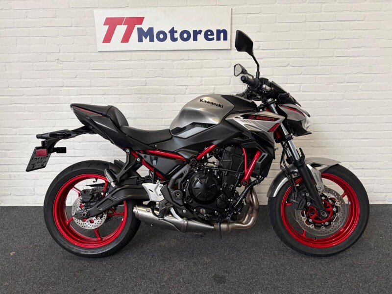 KAWASAKI Z650 - 2024