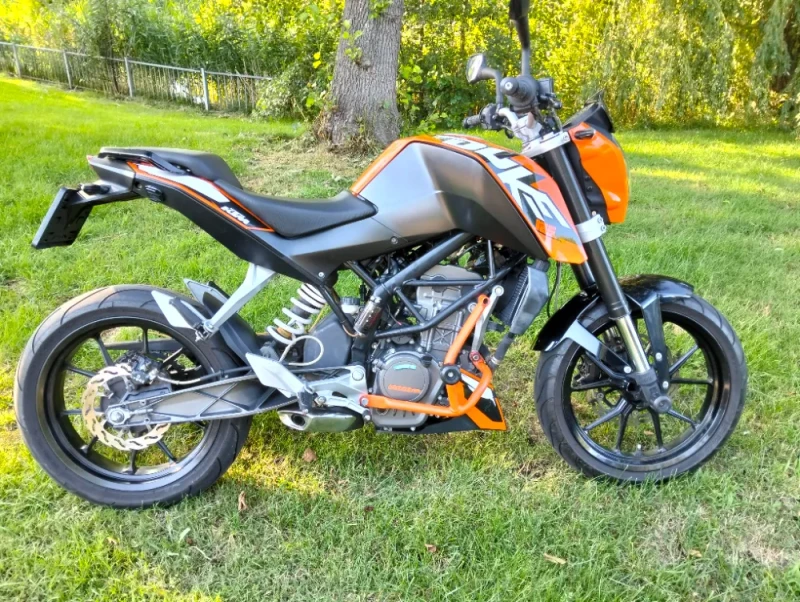 KTM Duke 125