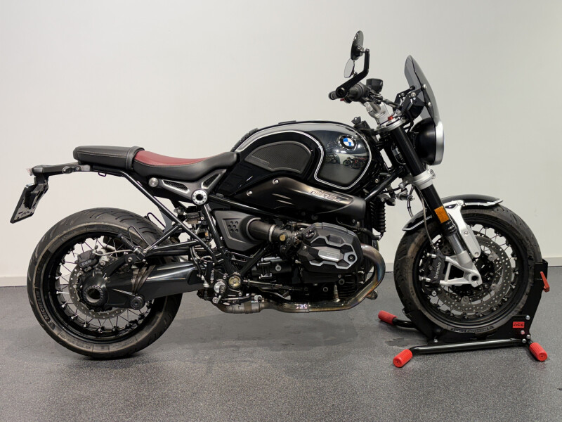 BMW R Nine T