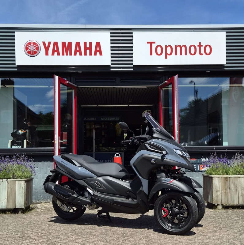 Yamaha TriCity 300