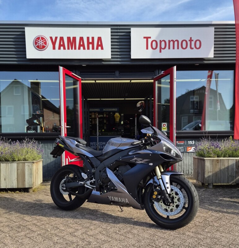 Yamaha YZF R1 Akrapovic