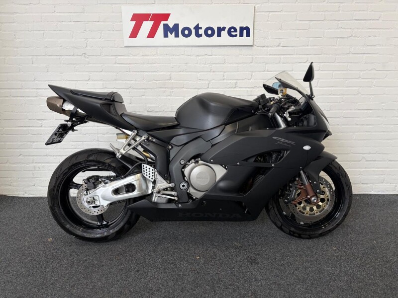 HONDA CBR 1000 RR FIREBLADE ,ZWARTE WRAP - 2004