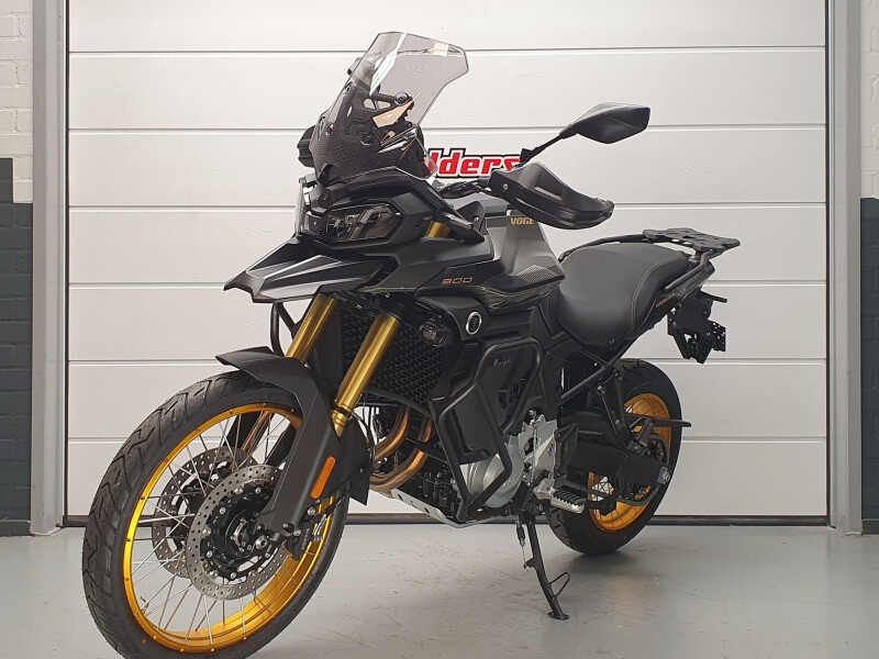 Voge DS 900 X