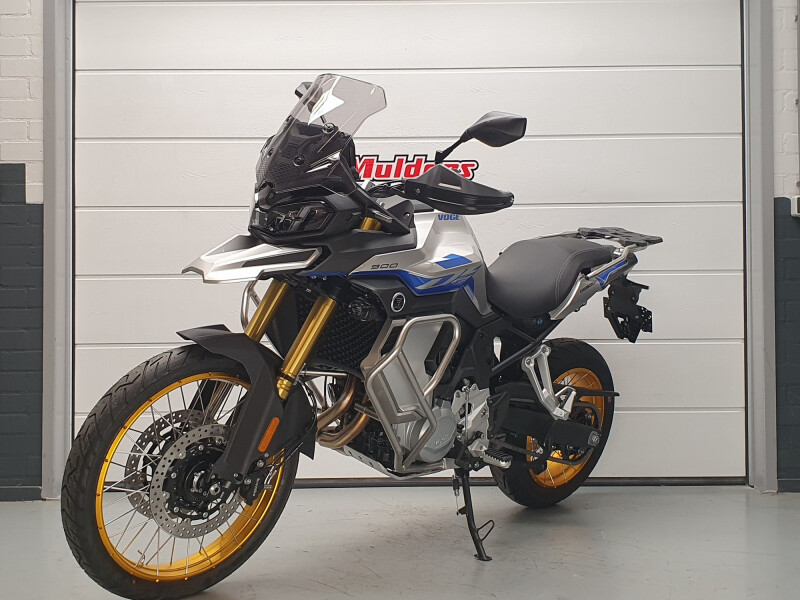 Voge DS 900 X