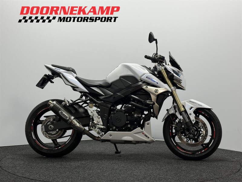 Suzuki GSR 750 ABS