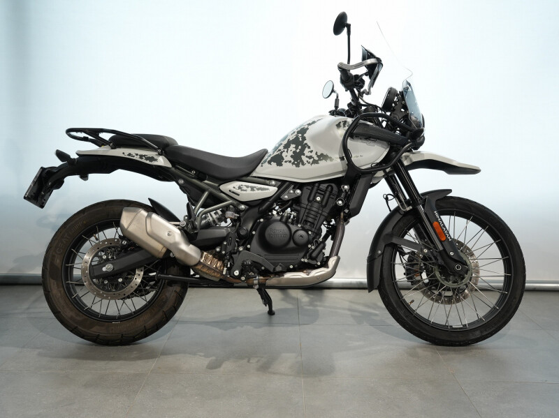 Royal-Enfield HIMALAYAN 452 TUBELESS