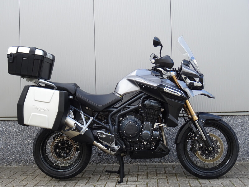 TRIUMPH TIGER EXPLORER 1200