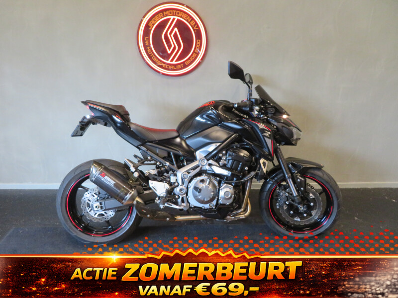 KAWASAKI Z 900 Z900 ABS AKRA LET OP KM!