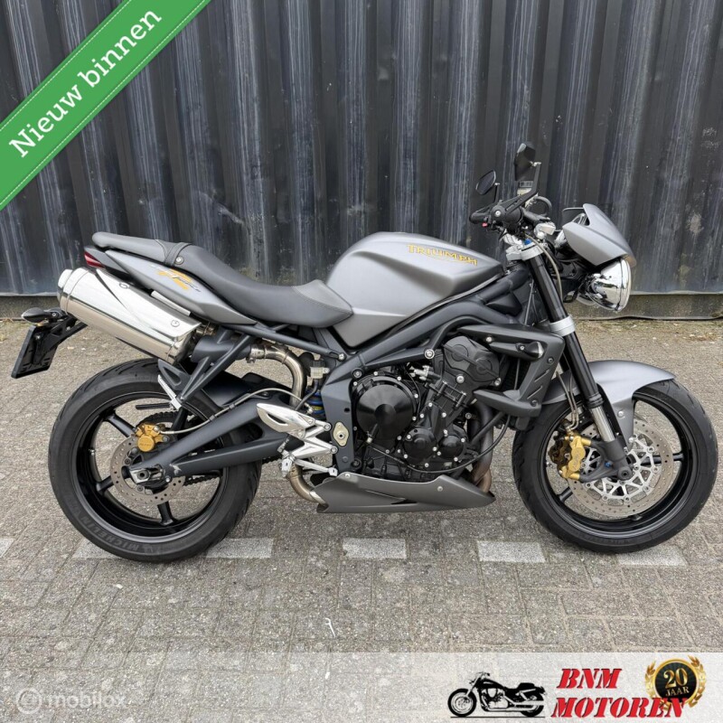 Triumph Street Triple R