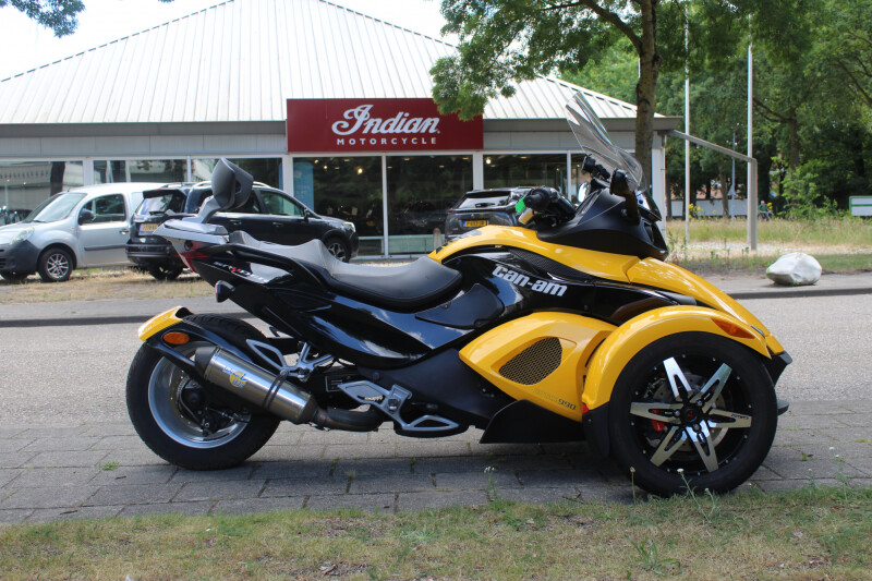 Can Am Andere  Bombardier Can Am Spyder