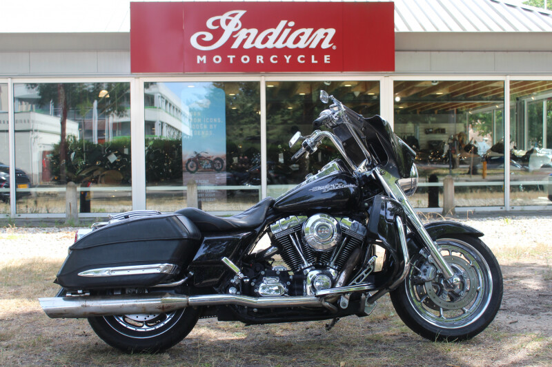 Harley-Davidson Road King  FLHRSEI