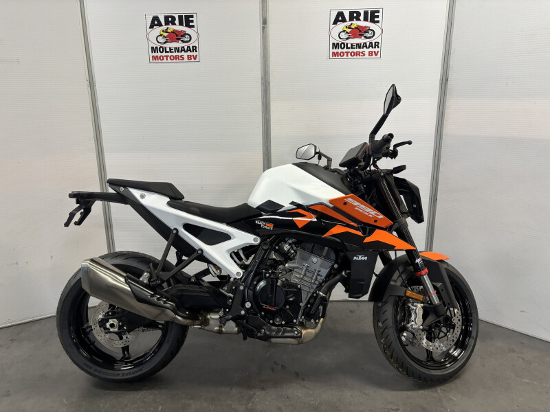 KTM 990 DUKE