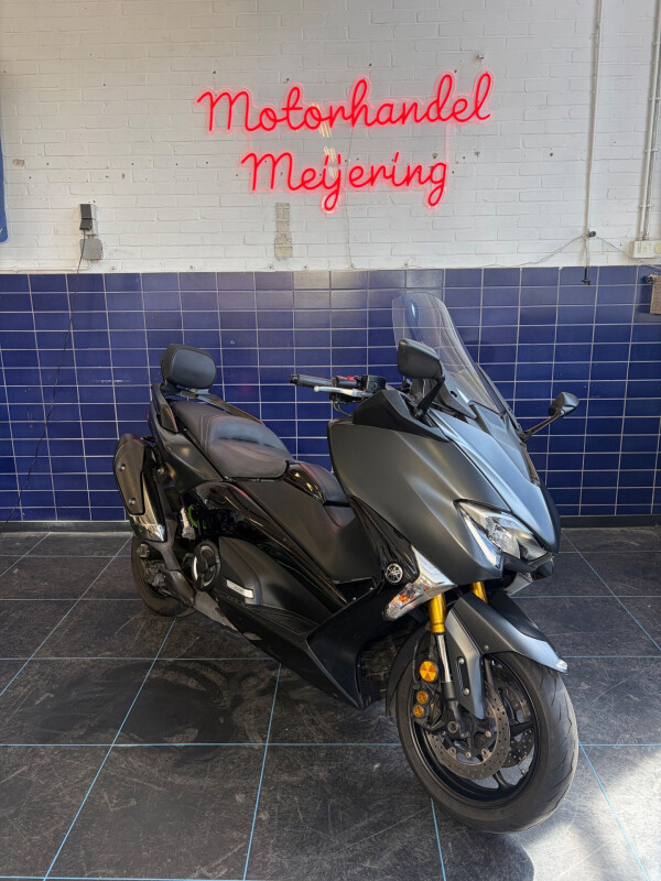 Yamaha Scooter TMAX DX ABS *Grote beurt/Nieuwe banden