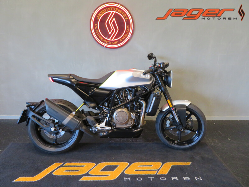HUSQVARNA VITPILEN 701  TOPSTAAT!