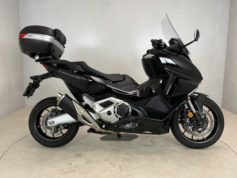 Honda FORZA 750