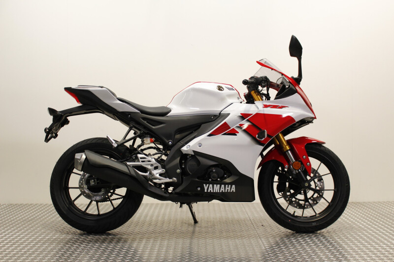 Yamaha R125 70th Anniversary
