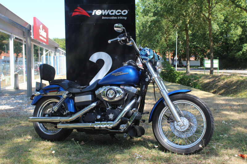 Harley-Davidson Dyna Street Bob  FXDB Dyna Street-Bob