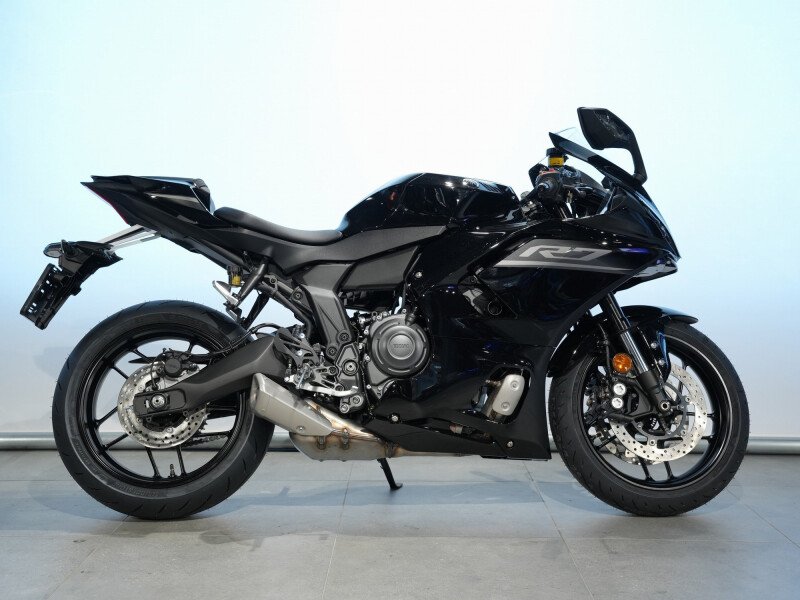 Yamaha YZF R7