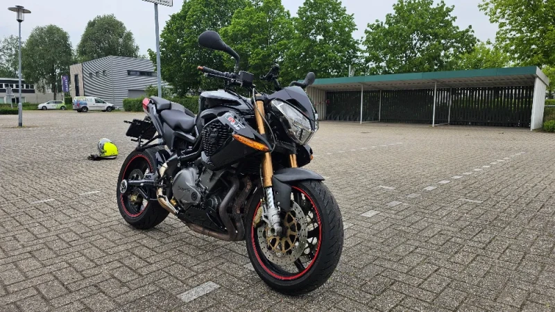 Benelli tnt 899
